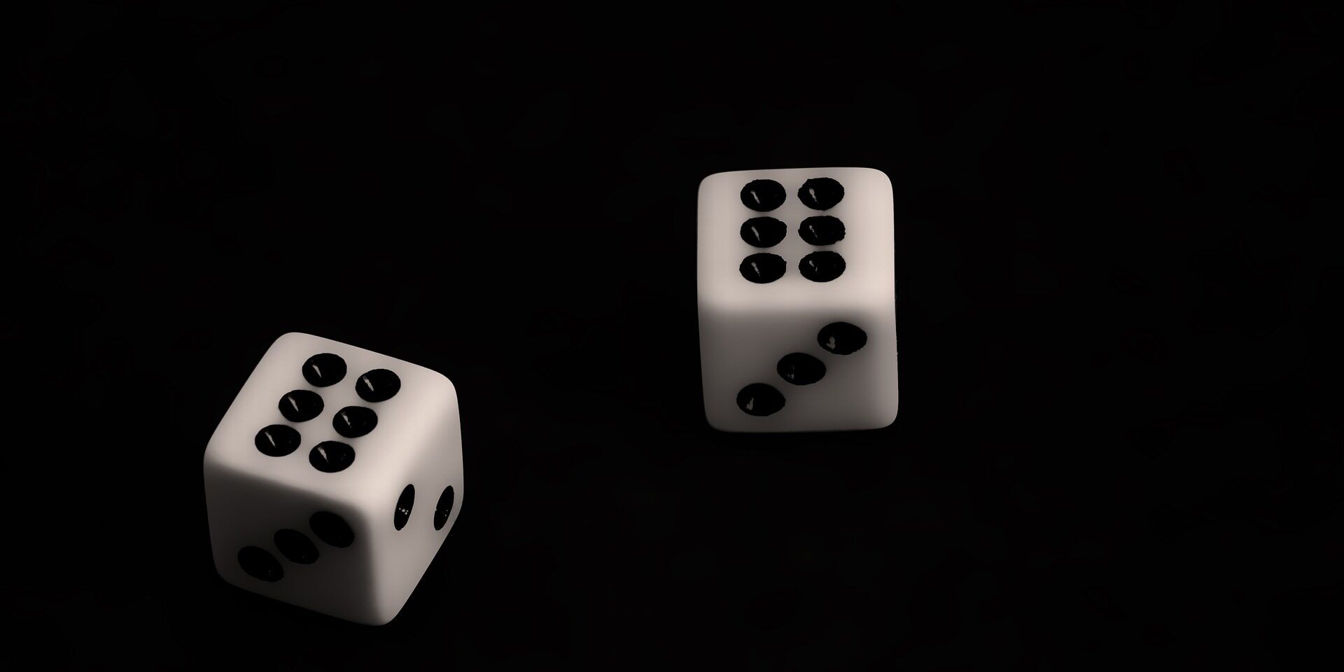 dice-ga4cbb80f5_1920