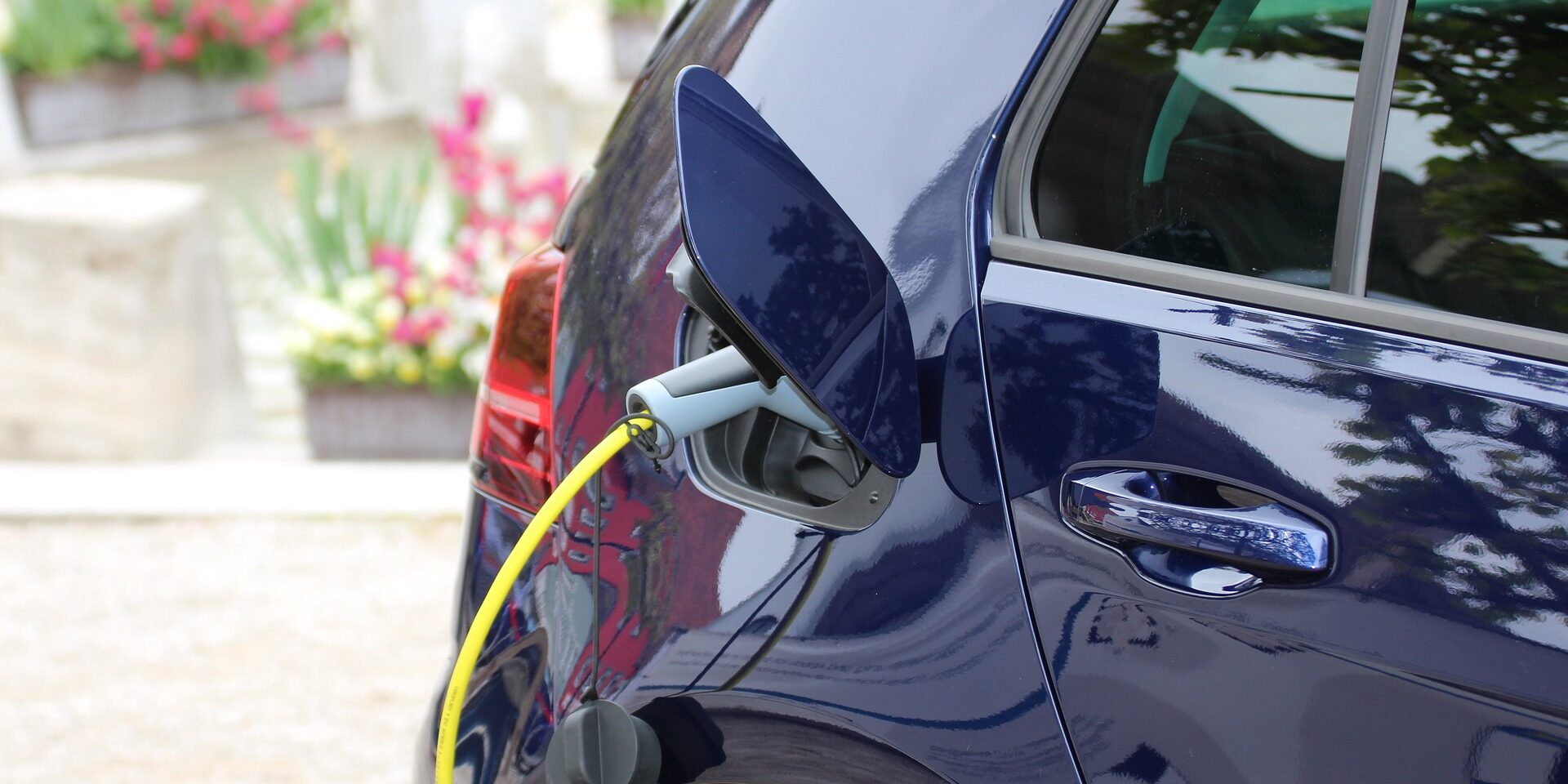 electric-car-gddc288055_1920